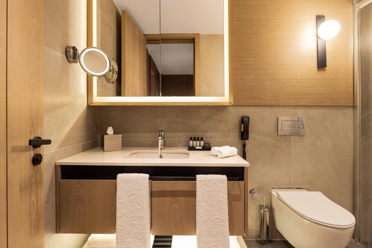 Hotel Movenpick Living Istanbul Camlivadi Exterior foto