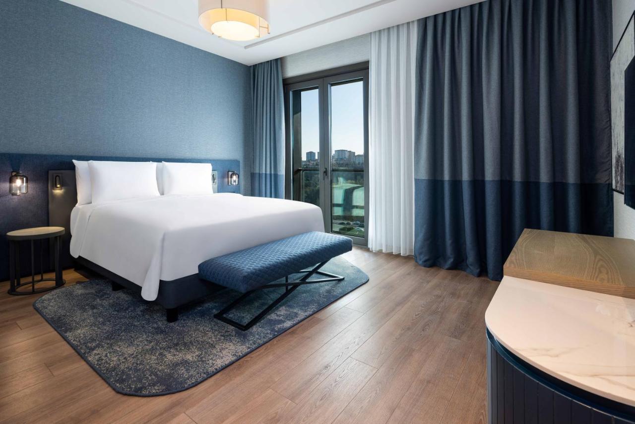 Hotel Movenpick Living Istanbul Camlivadi Exterior foto